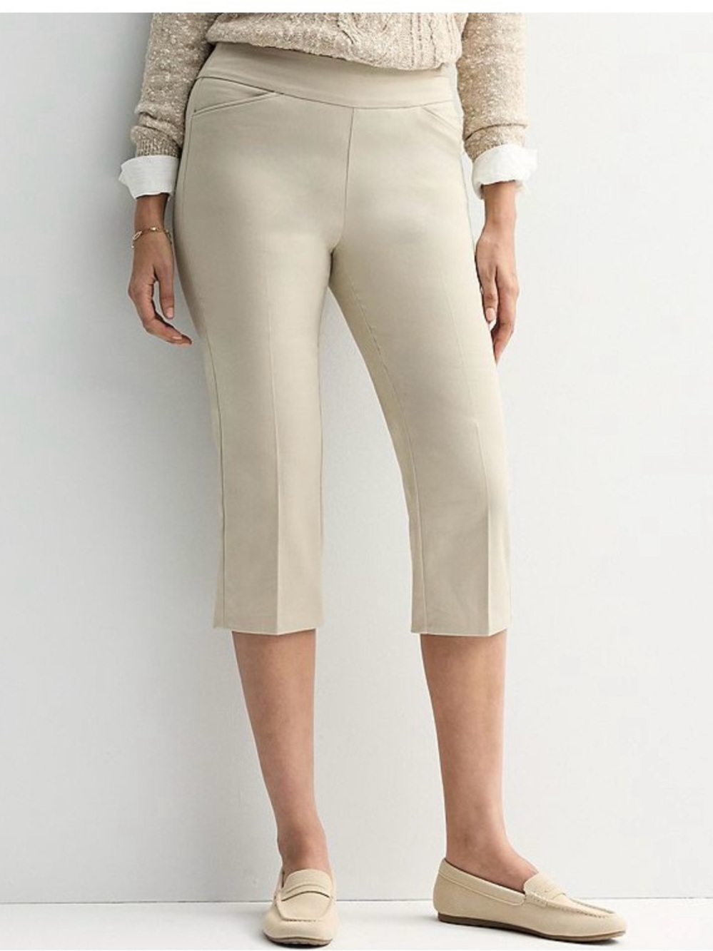 croft & barrow Beige Kkaki Colored Effortless Stretch Pull-On Capris